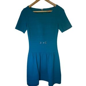 White‎ House Black Market Green Fit and Flare Dress Short Sleeve Bateau Neckline